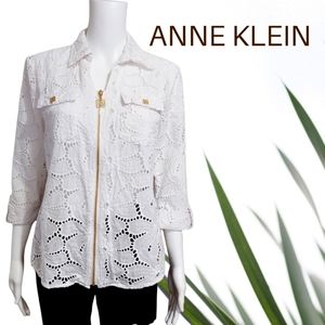 Anne Klein White Floral Eyelet Blouse size S